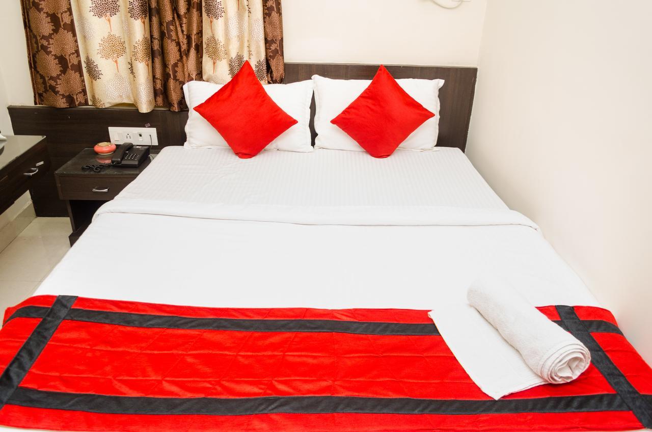 Oyo 7186 Hotel South Inn Kalkutta Kültér fotó